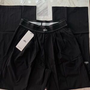 ALO Yoga Black Pants